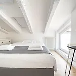 Corridoni 4c Tirabora Short Rent 公寓