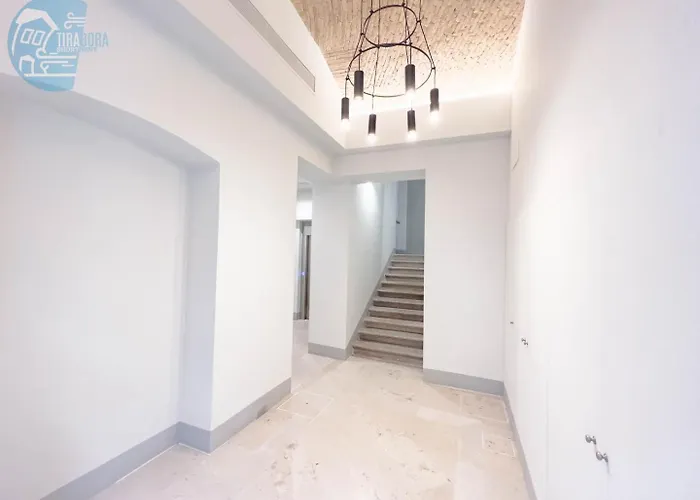 Corridoni 4c Tirabora Short Rent *